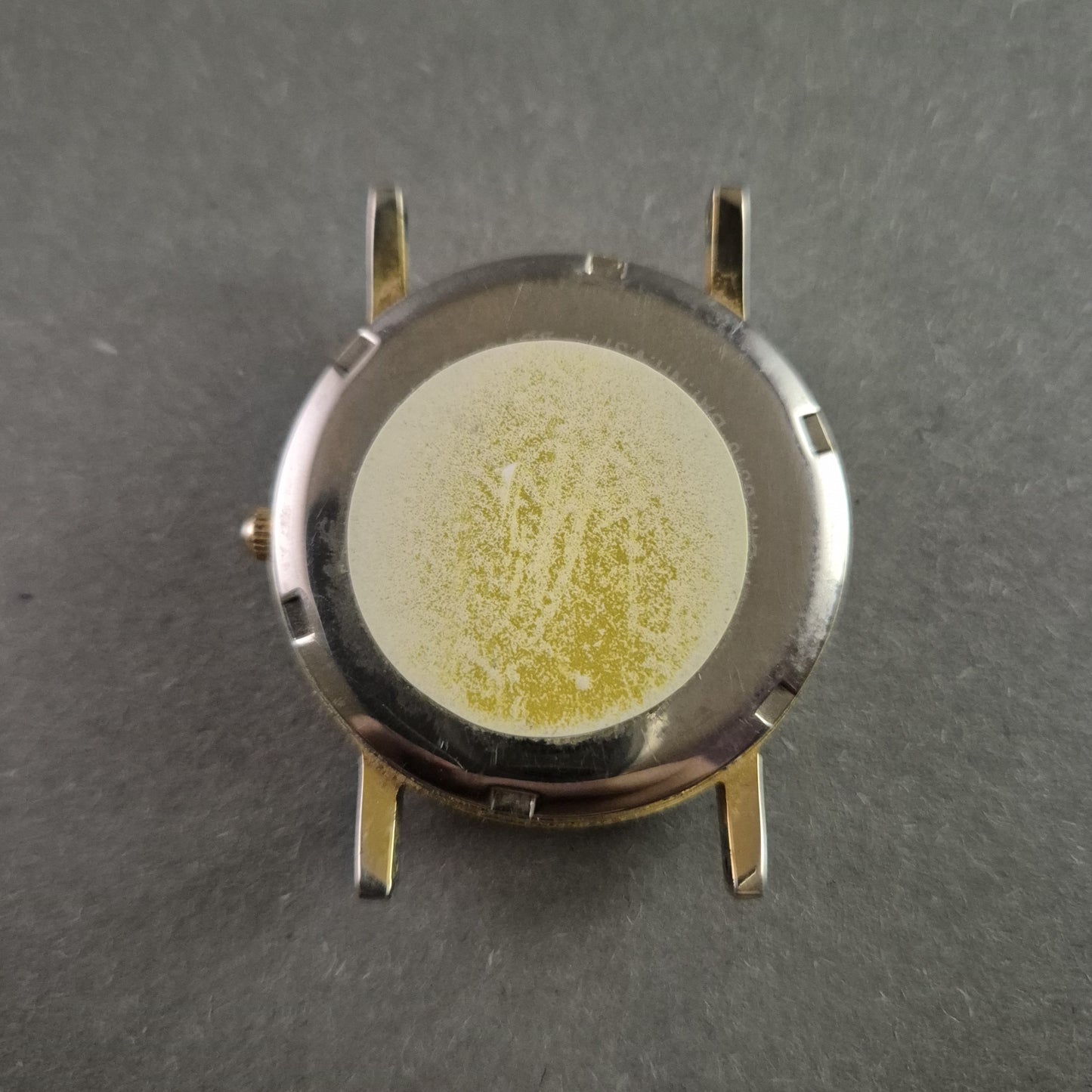 Minimalistische Lexon Herrenarmbanduhr – Klassisches Design mit Quarzwerk