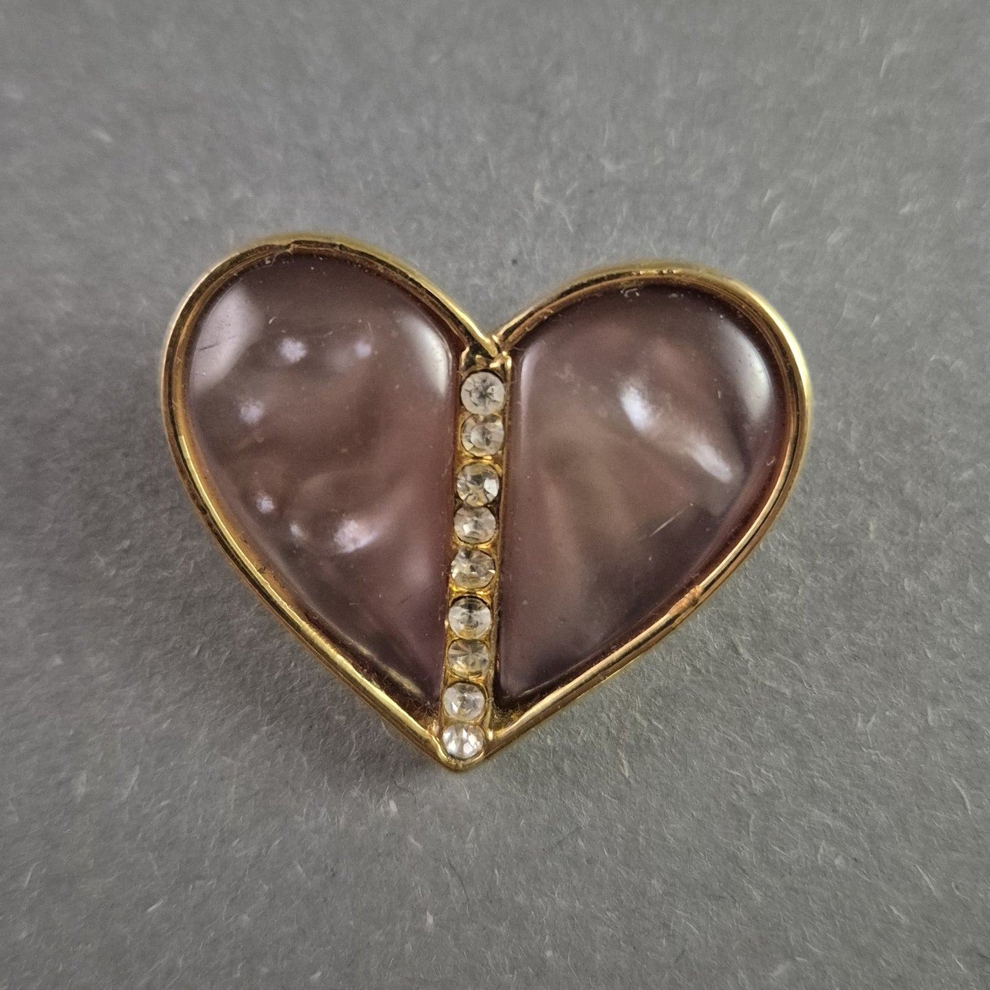 Elegante Vintage-Herz-Brosche mit Glassteinen – Romantischer Charme