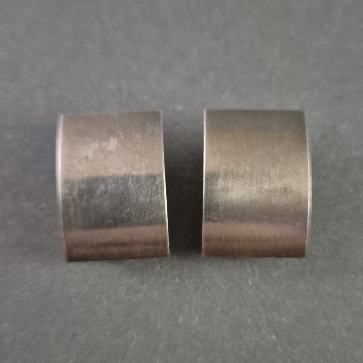 Minimalistische Vintage-Clip-Ohrringe in Silberoptik