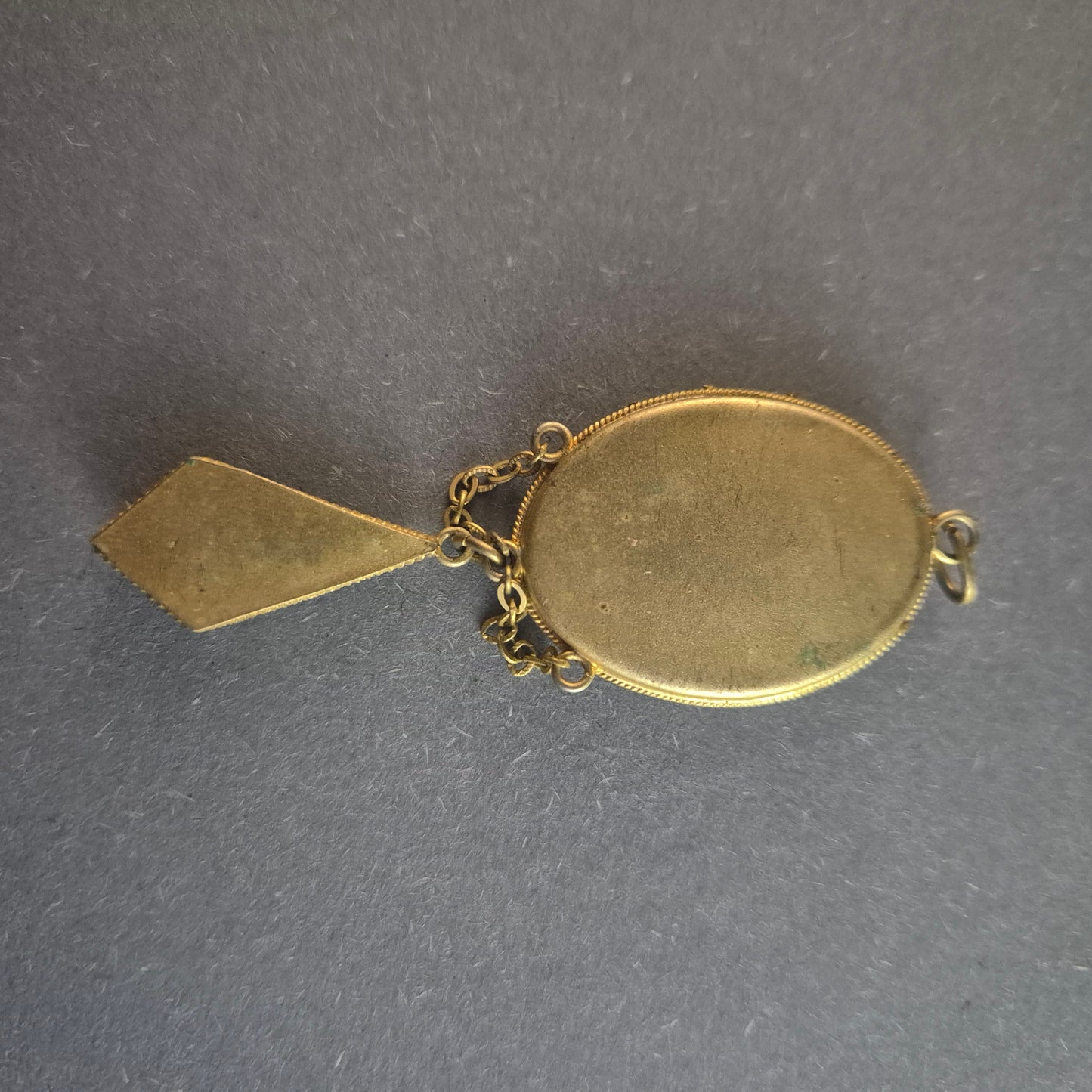 Antiker Mikromosaik-Anhänger – Florales Design mit filigranen Details