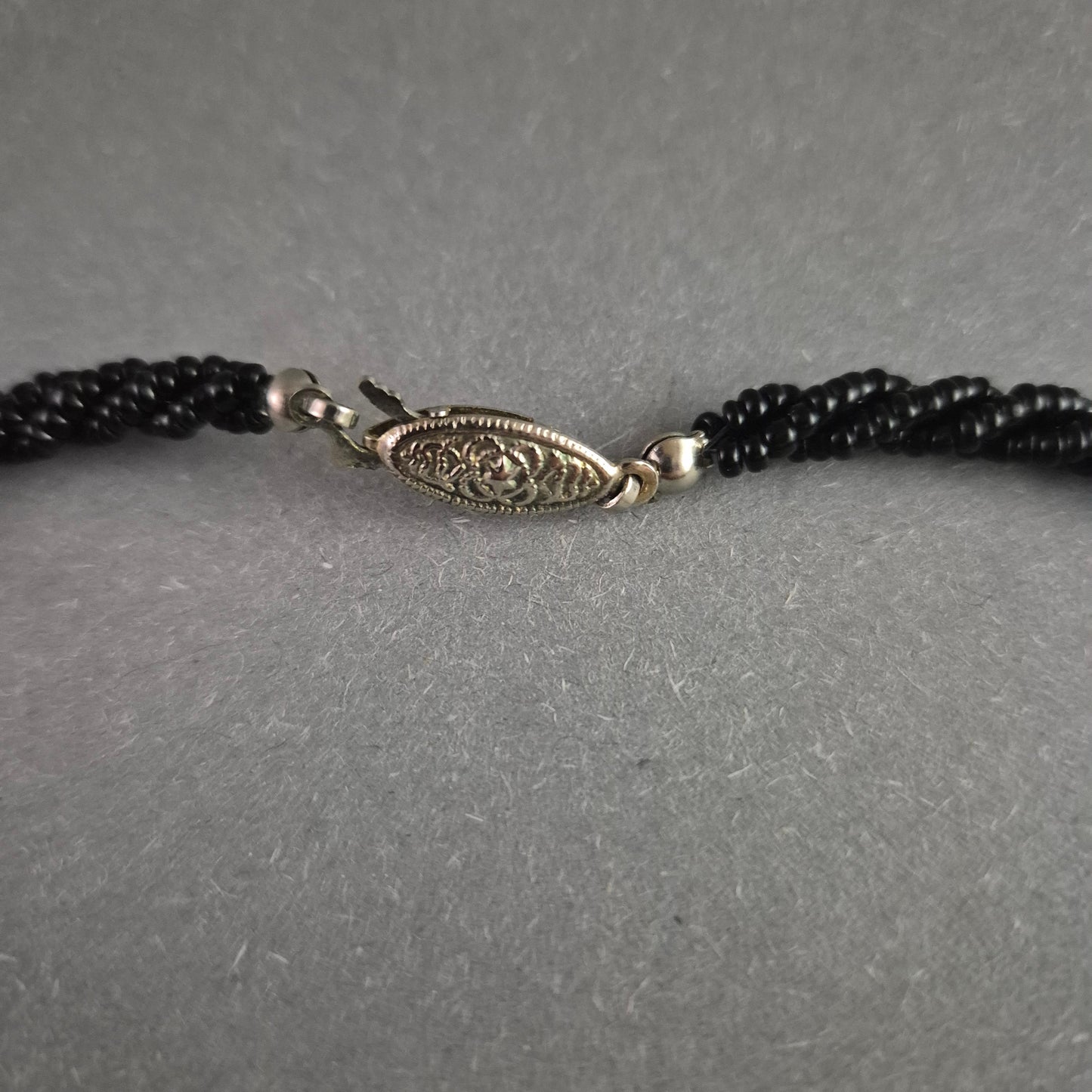 Vintage Perlenkette mit Korallen- und Perlmutt-Elementen – Elegantes Unikat