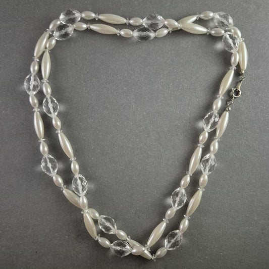 Vintage Perlenkette – Elegante Zweireihige Halskette mit Kristall-Details
