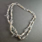 Vintage Perlenkette – Elegante Zweireihige Halskette mit Kristall-Details