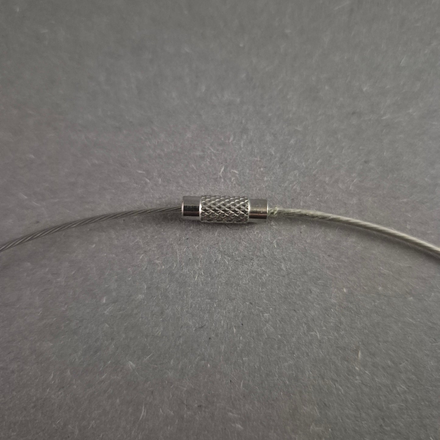 Minimalistische Edelstein-Halskette – Amethyst-Perlen mit Metallakzenten