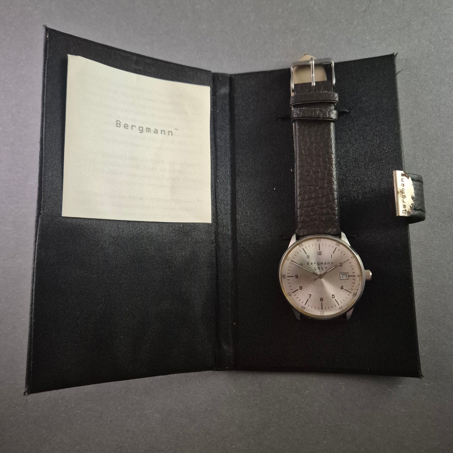 Klassische Bergmann Herrenarmbanduhr – Eleganz mit zeitlosem Charme