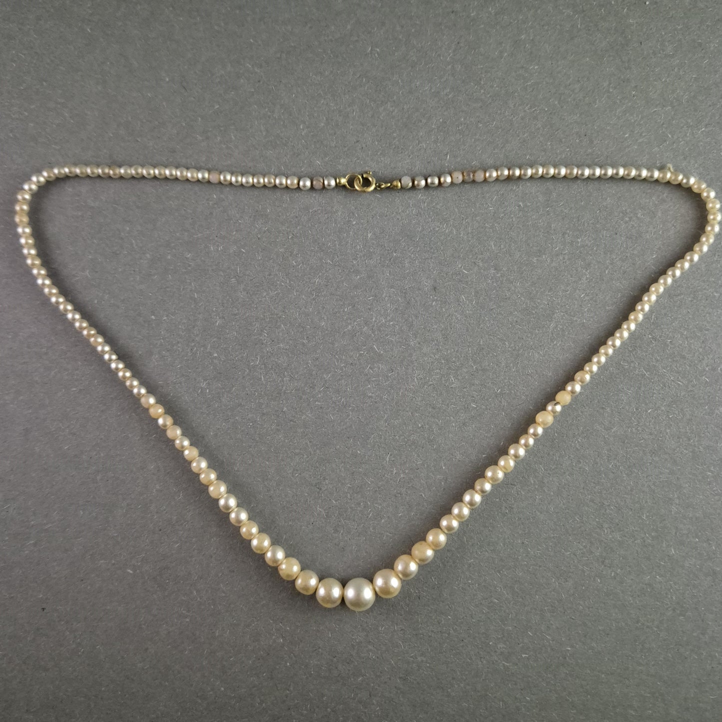 Klassische Perlenkette – Zeitlose Eleganz für Damen