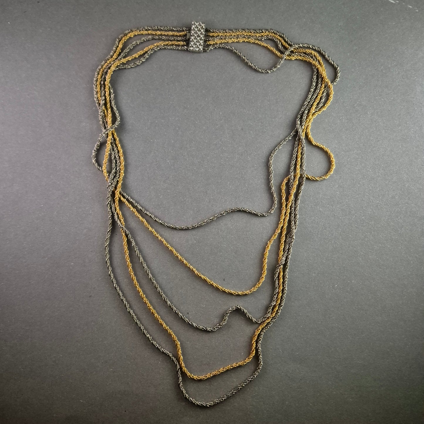 Vintage Mehrreihige Kette – Elegante Bicolor Optik in Gold & Silber