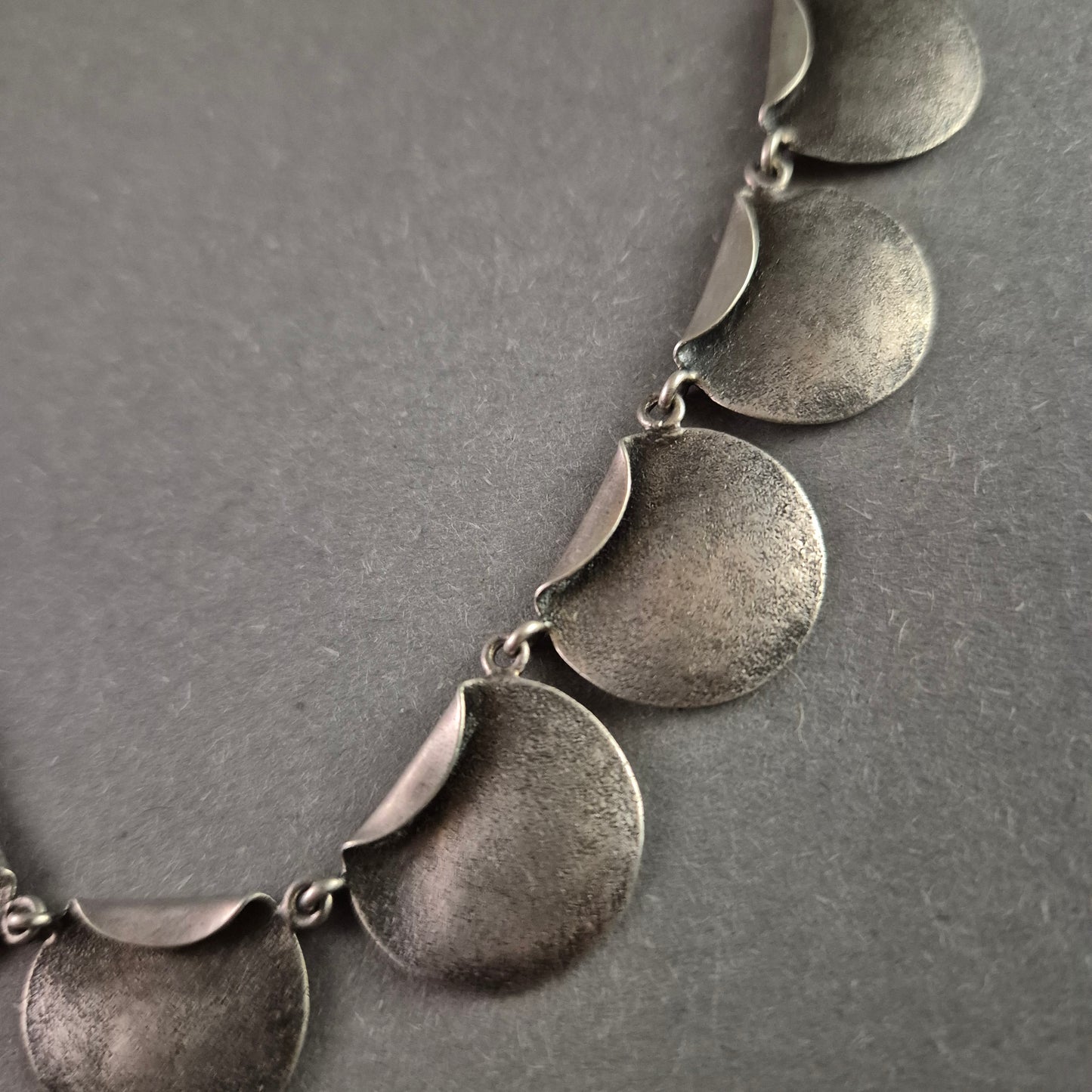 925 Silber Collier – Elegante Vintage-Halskette mit geschwungenen Elementen