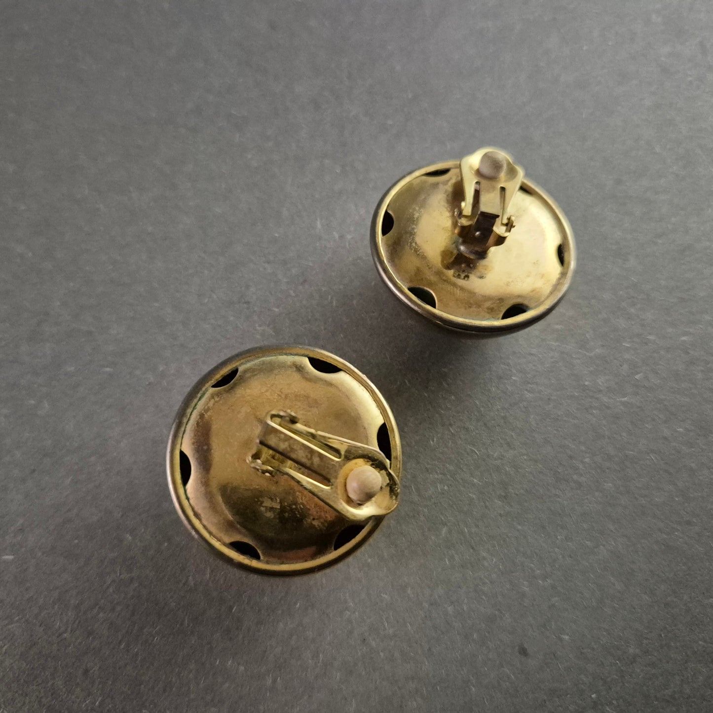 Vintage Kugel-Ohrringe in Goldoptik – Eleganter Retro-Look