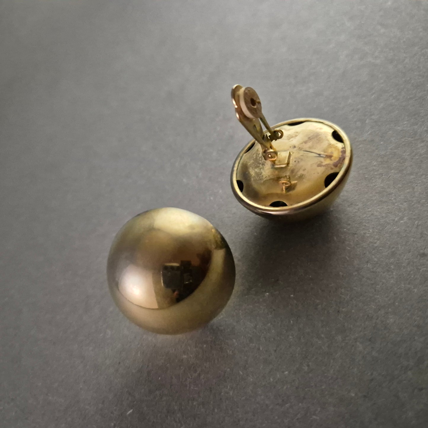 Vintage Kugel-Ohrringe in Goldoptik – Eleganter Retro-Look