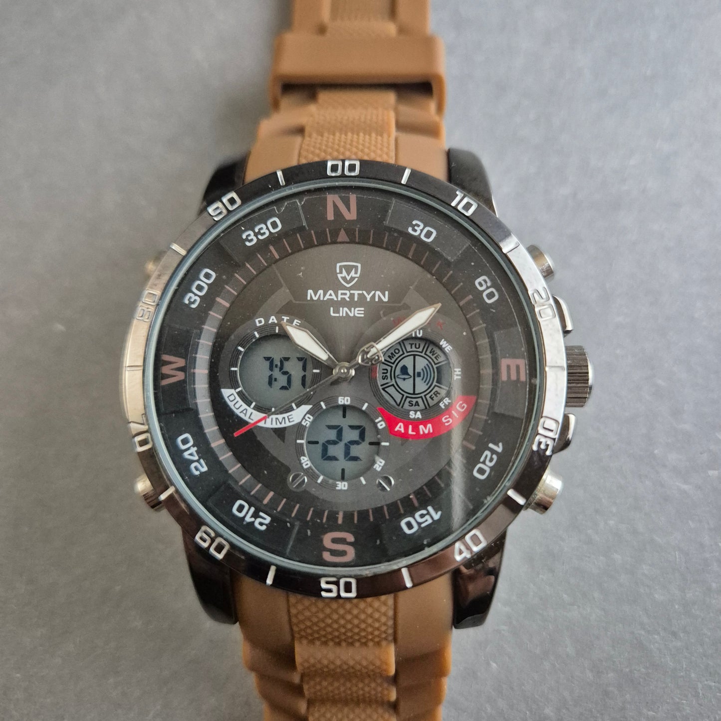 Martyn Line Herrenarmbanduhr Chronograph mit Kompass-Design