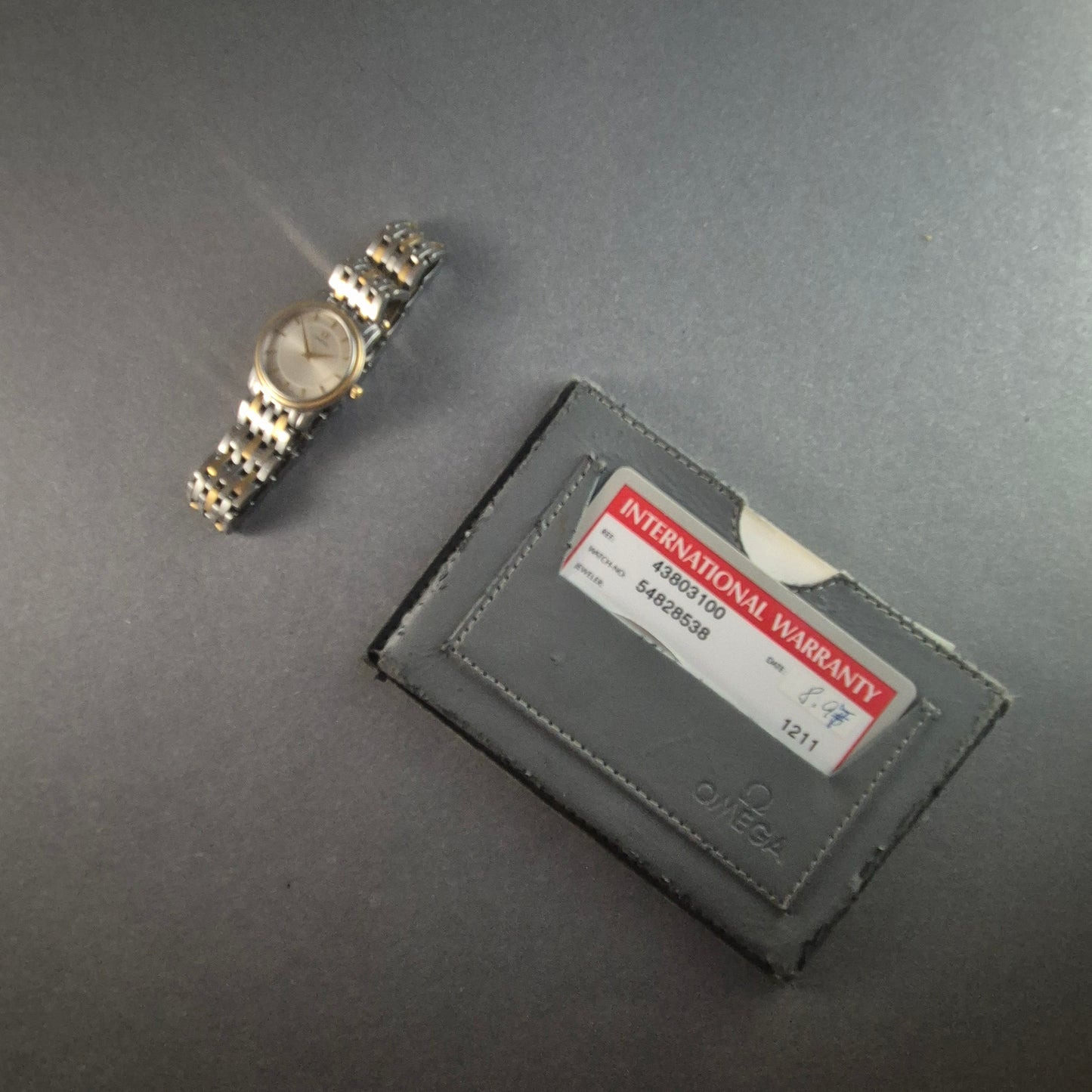 Luxuriöse Omega Damenarmbanduhr – Zeitlose Eleganz in Gold-Bicolor