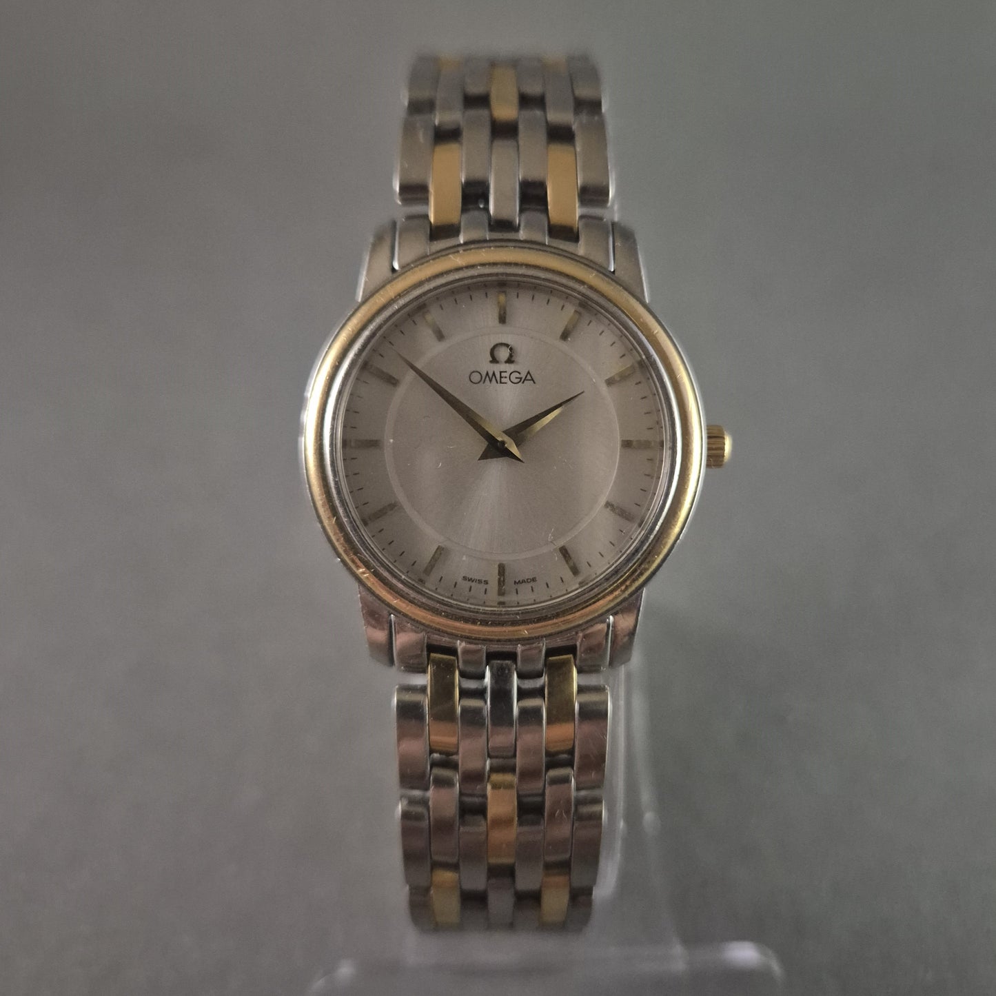 Luxuriöse Omega Damenarmbanduhr – Zeitlose Eleganz in Gold-Bicolor