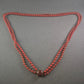 Vintage Rotkorallen-Kette – Zweireihiges Design mit klassischem Verschluss