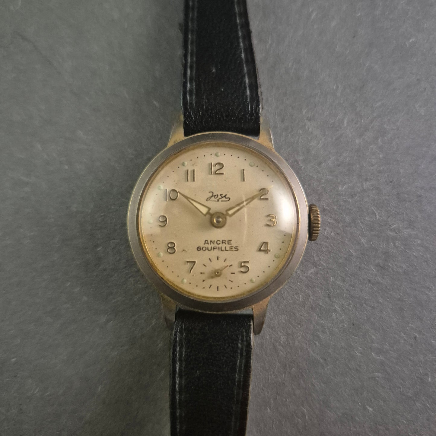Vintage Joss Herrenarmbanduhr – Klassisches Design mit mechanischem Uhrwerk