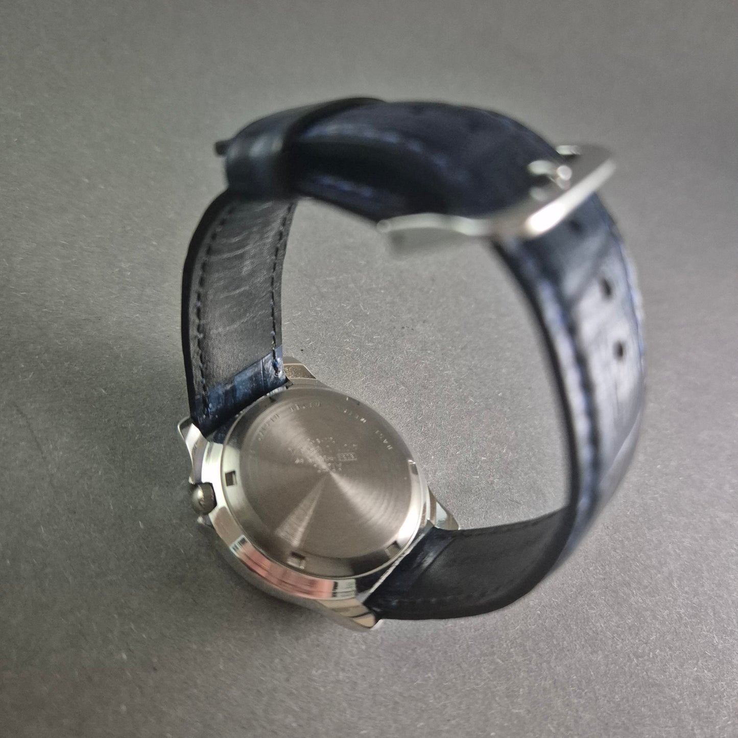 Exklusive LIFE by ADEC Automatikuhr – Klassisches Design mit Sichtfenster