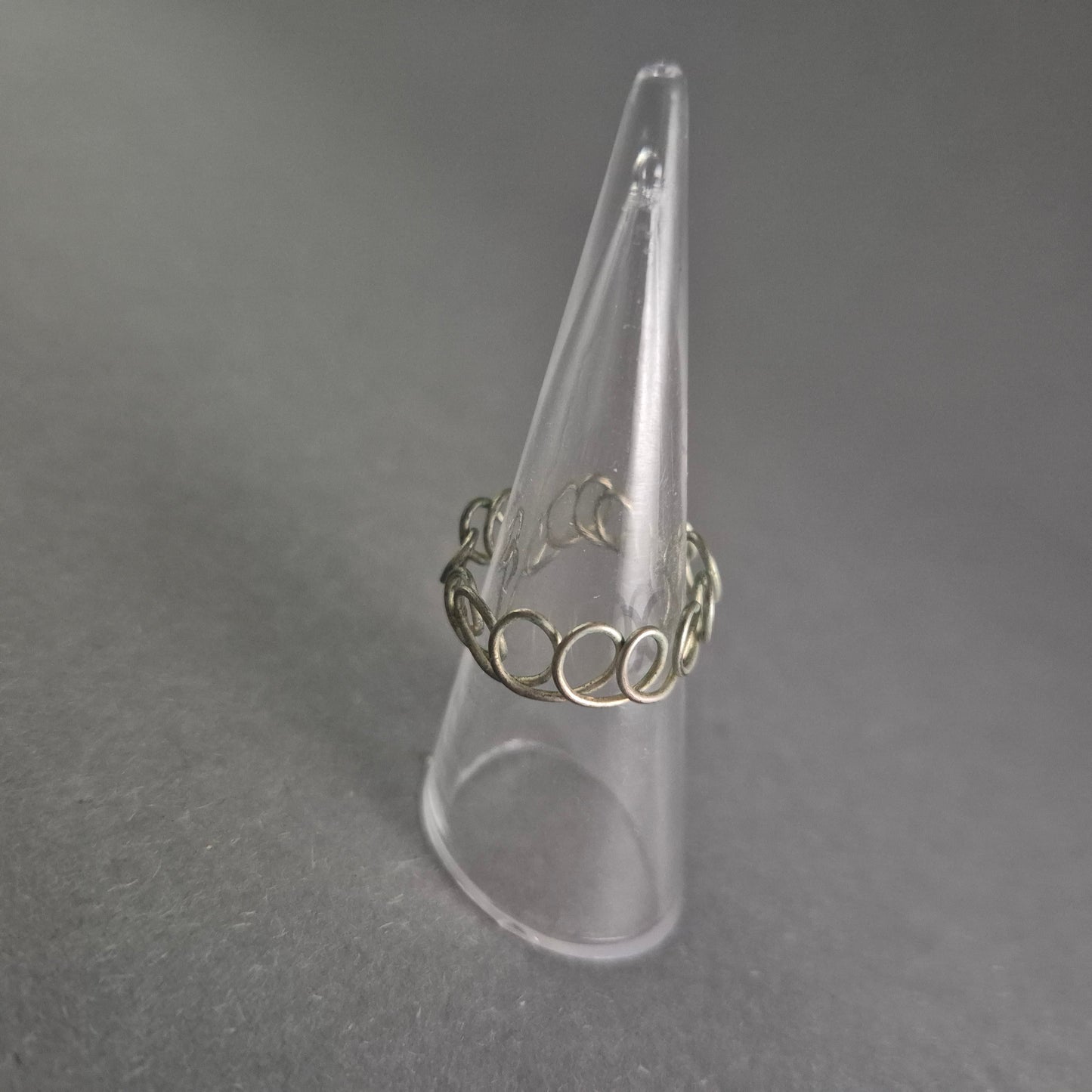 Filigraner Silberring – Handgefertigtes Drahtdesign