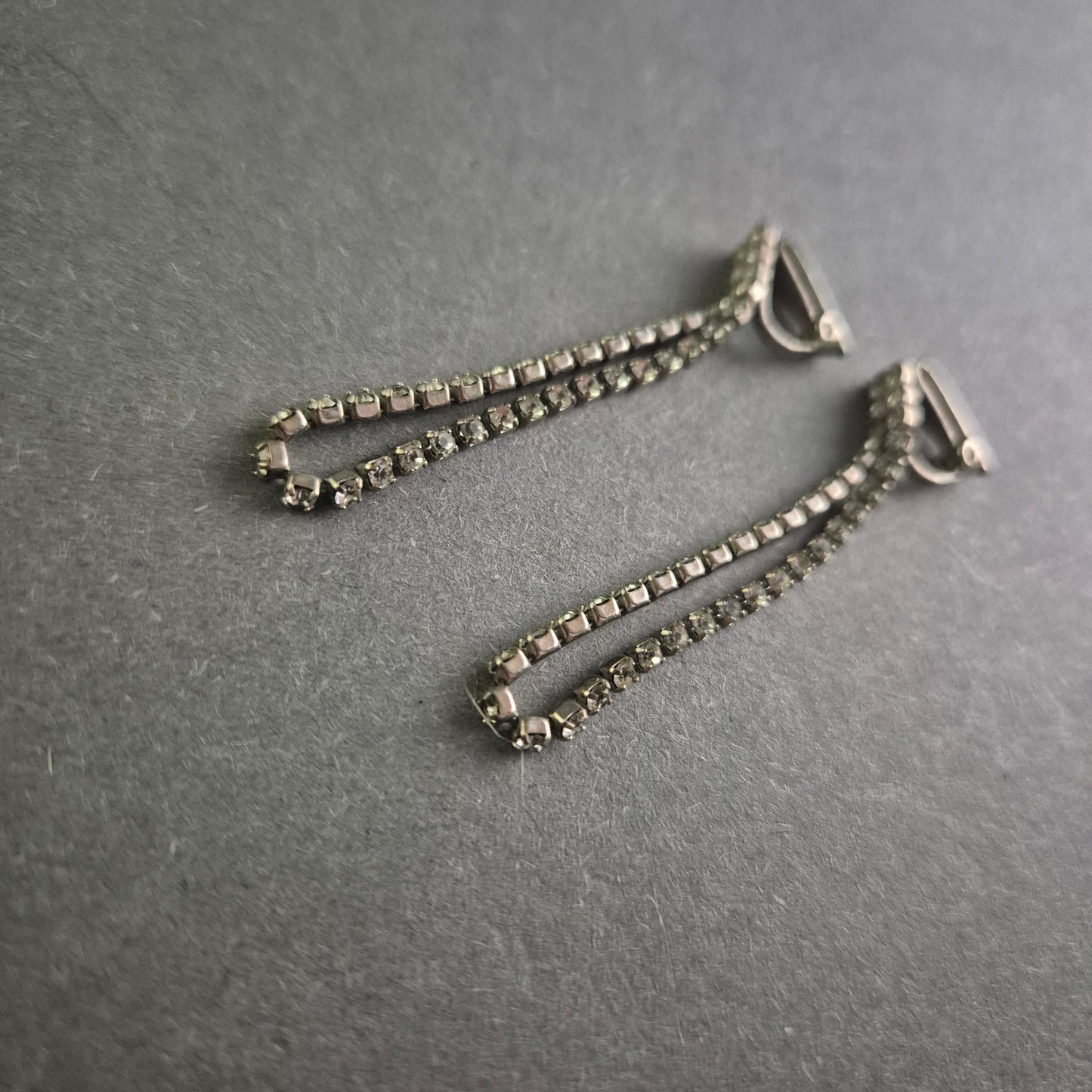 Elegante Vintage Strass-Ohrclips – Glänzende Zweireihige Designs