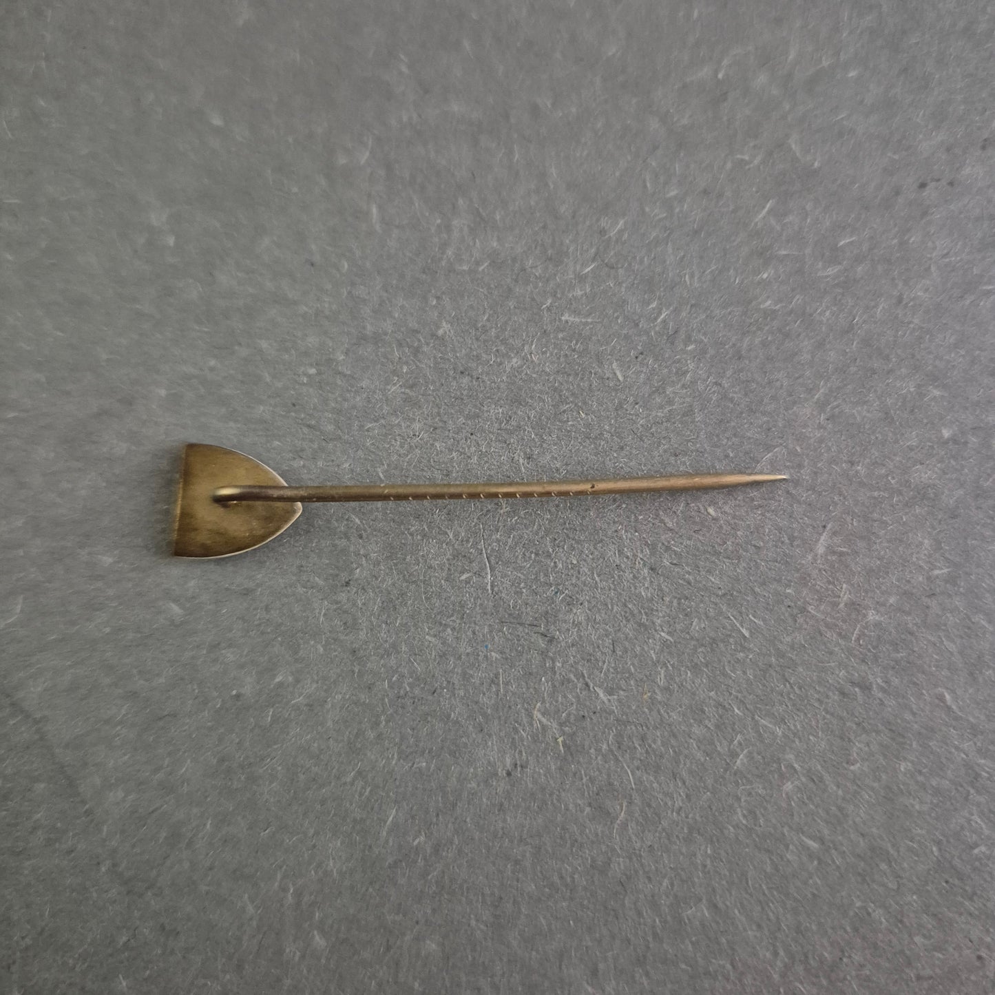 Vintage Anstecknadel mit USA-Wappen – Patriotic Style in Emaille