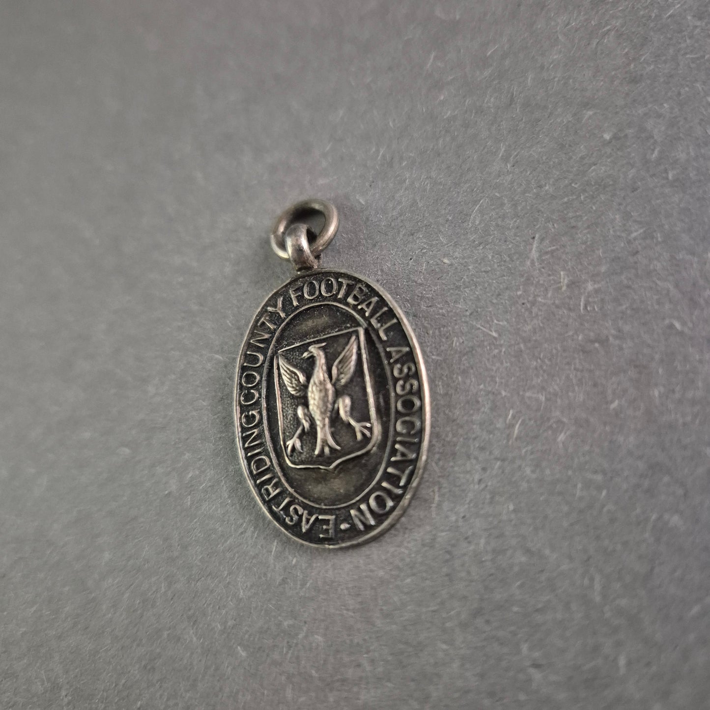 Vintage Silbermedaille – Hull Boys Cup 1932-33