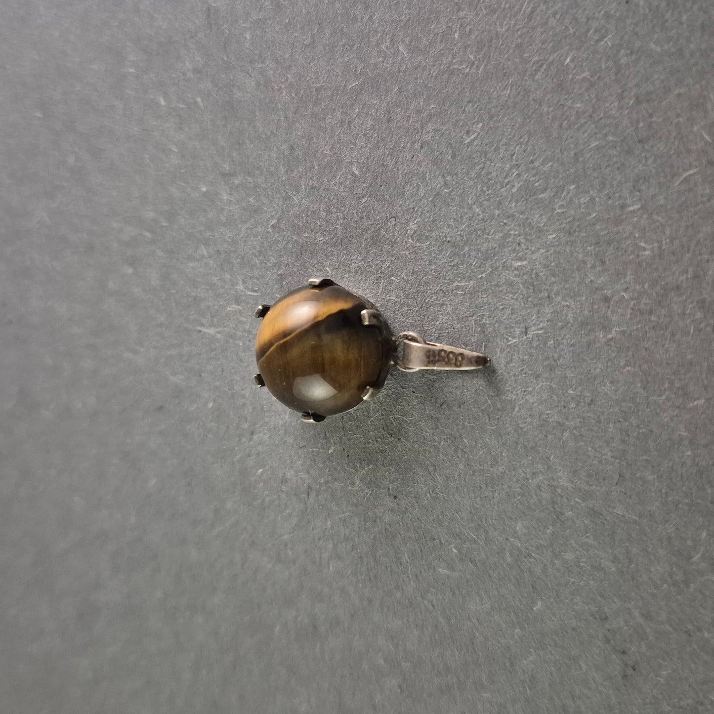 Vintage Anhänger mit Tigerauge und 835er Silber – Mystische Eleganz