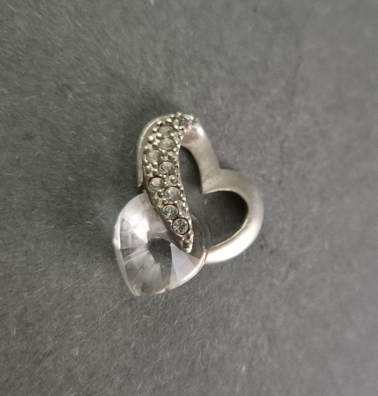 Eleganter Herz-Anhänger aus 925er Silber mit Zirkonia – Romantischer Glanz