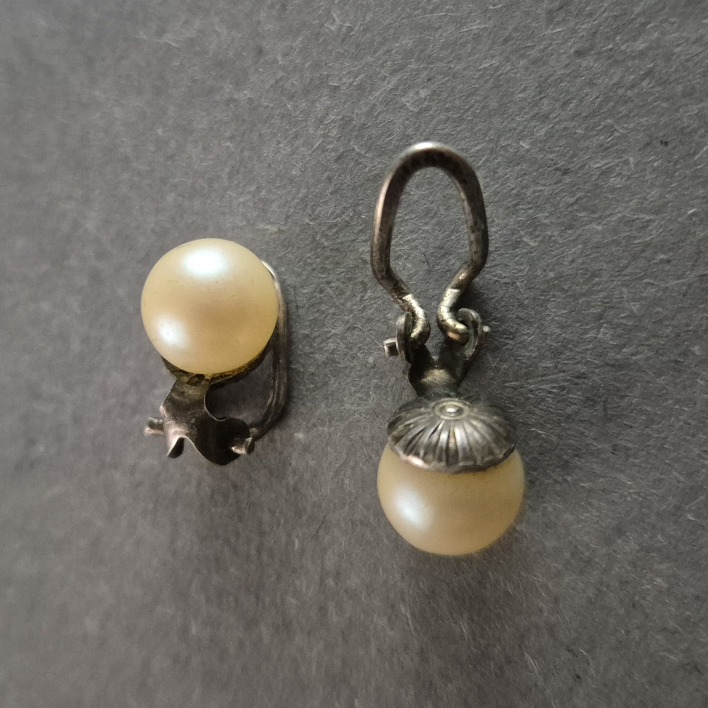 Vintage Perlen-Clip-Ohrringe mit Sternendetails – Zeitlose Eleganz