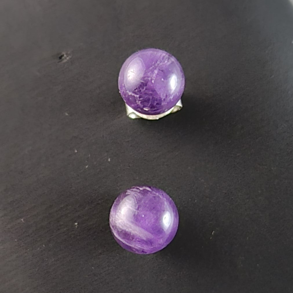 Amethyst Ohrstecker aus Silber – Eleganz in Violett