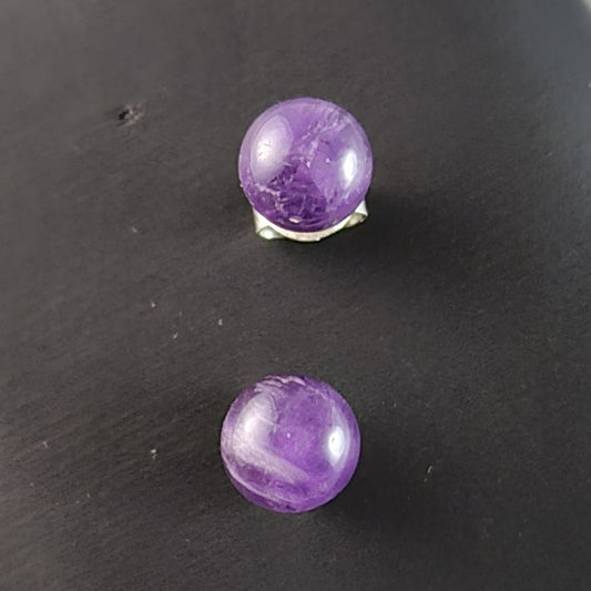 Amethyst Ohrstecker aus Silber – Eleganz in Violett