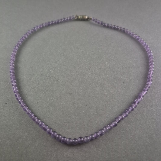 Zarte Vintage-Amethyst-Halskette – Elegantes Schmuckstück in edlem Violett