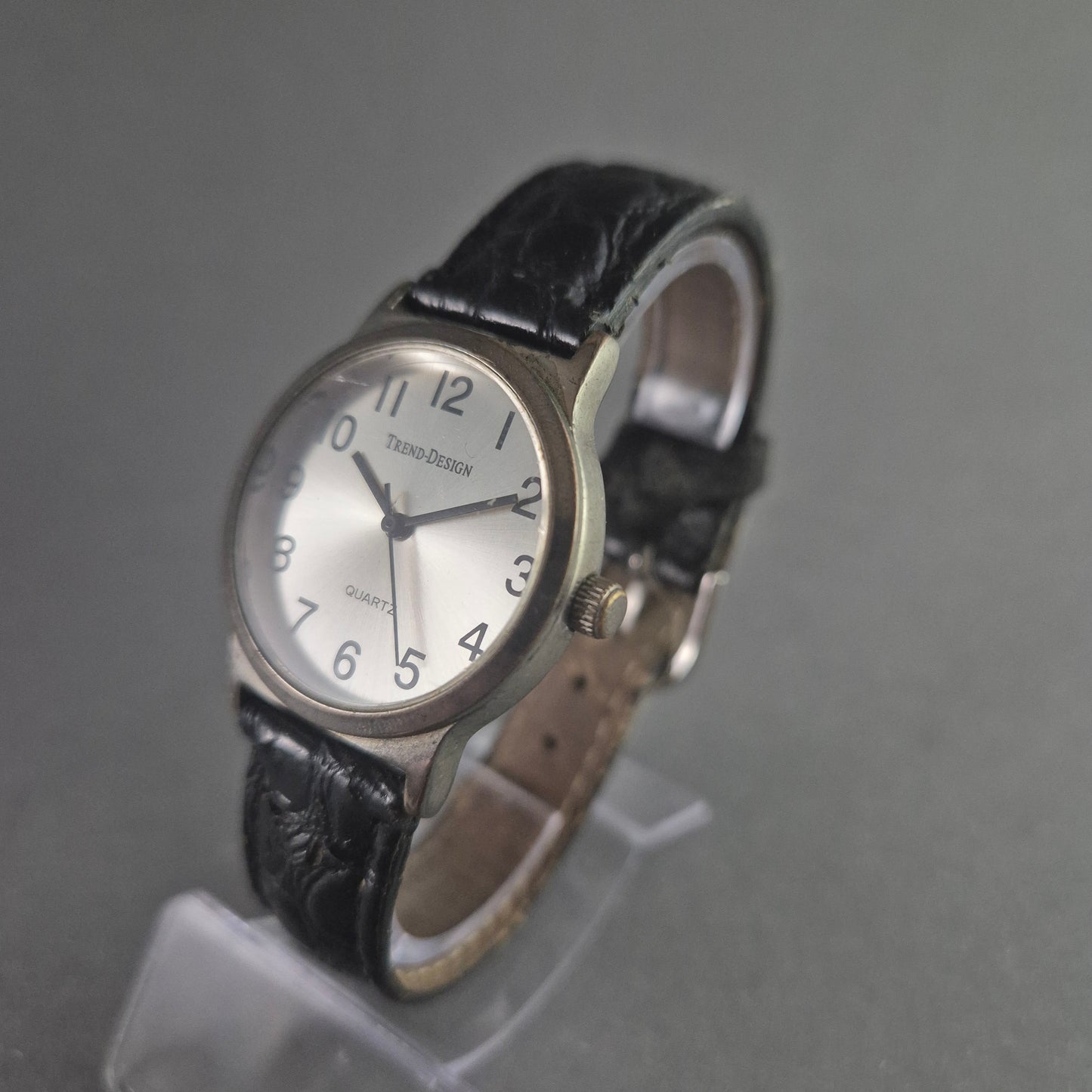 Klassische Trend-Design Herrenarmbanduhr – Zeitloser Stil mit Lederarmband