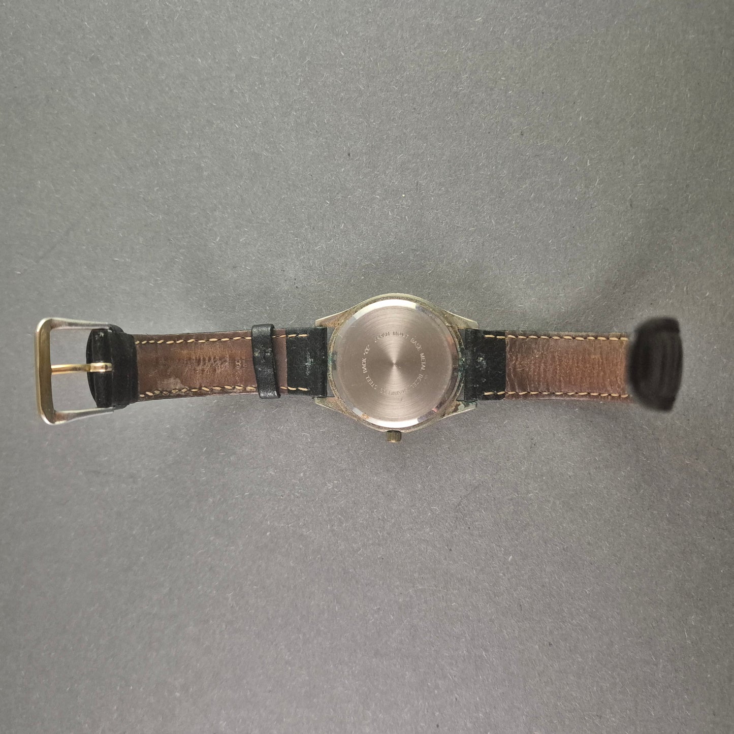 Trend Design Herrenarmbanduhr Elegantes Design mit römischen Ziffern