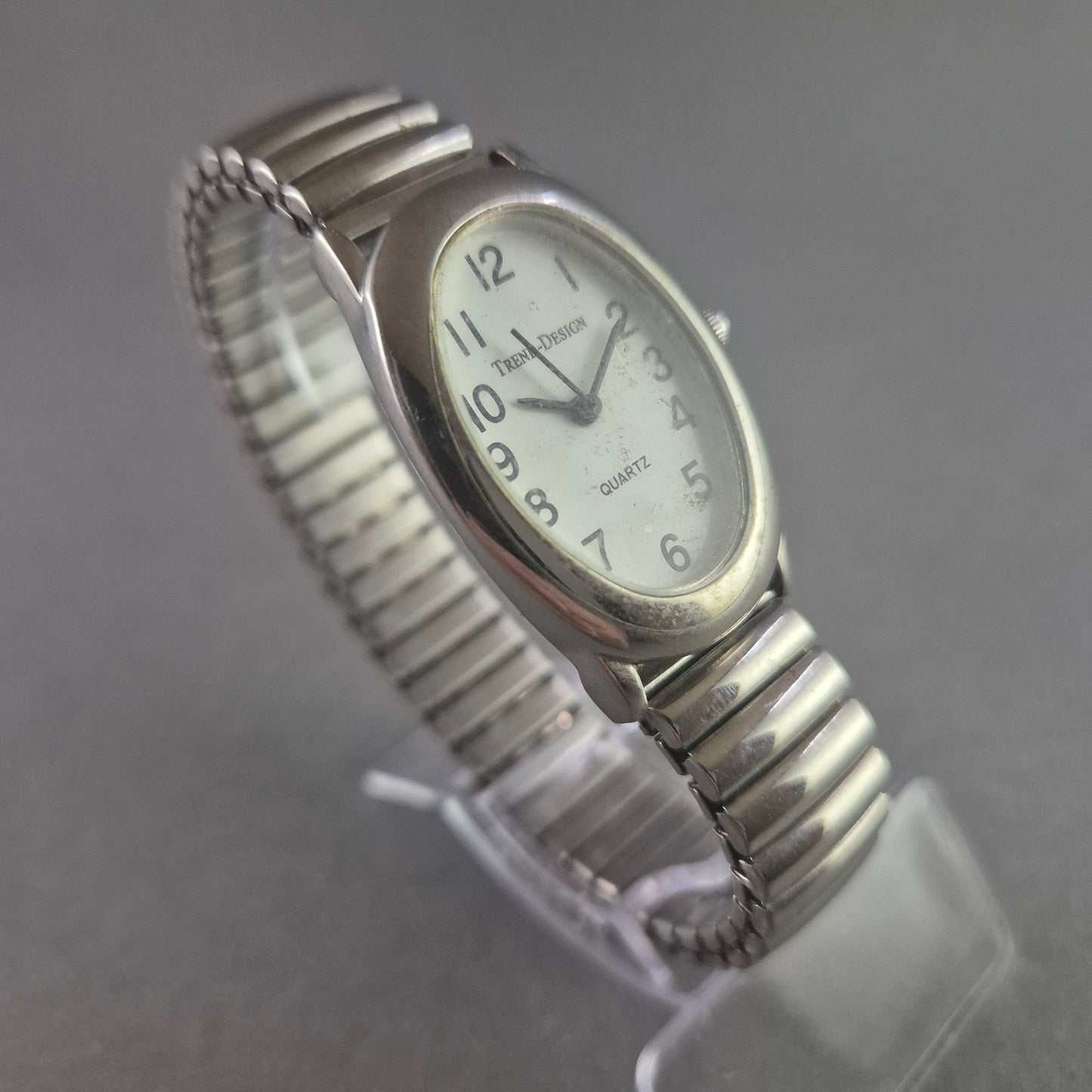 Zeitlose Edelstahl Damenarmbanduhr – Klassisches Design mit Flexband