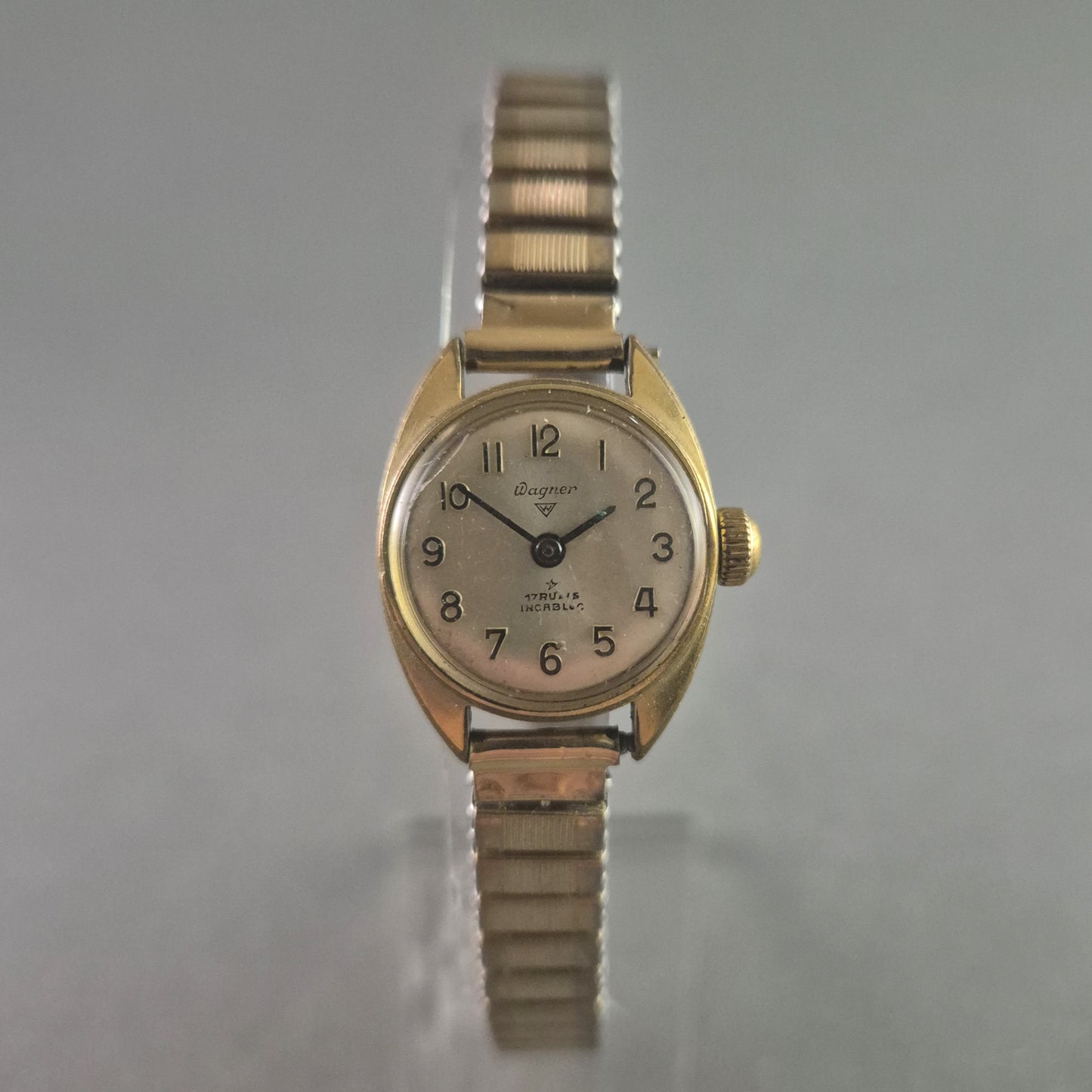 Wagner Armbanduhr Klassisches Design mit 17 Rubis