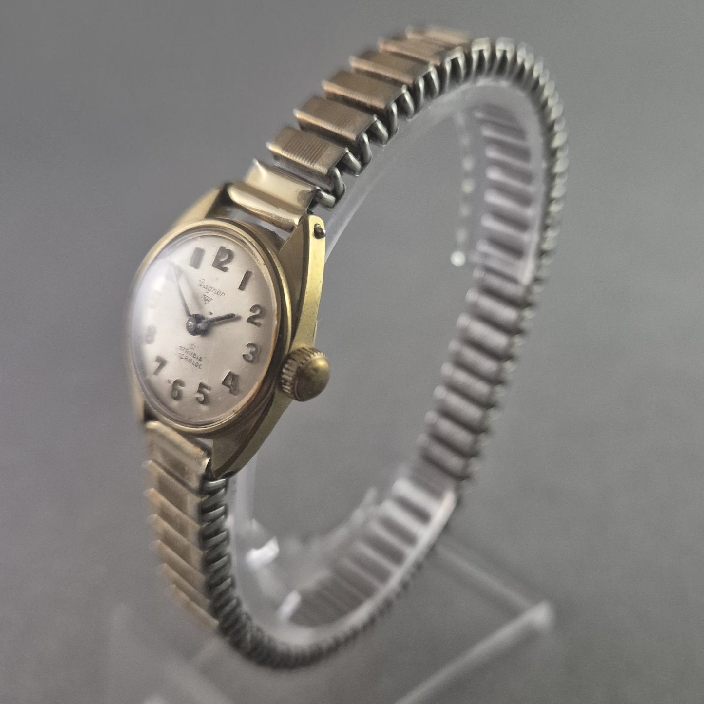 Wagner Armbanduhr Klassisches Design mit 17 Rubis