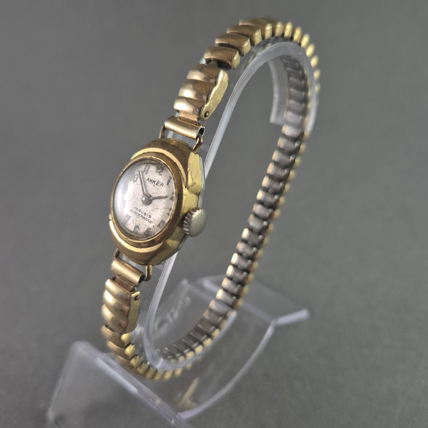 Vintage Anker Armbanduhr – Klassisches Design mit Flexarmband