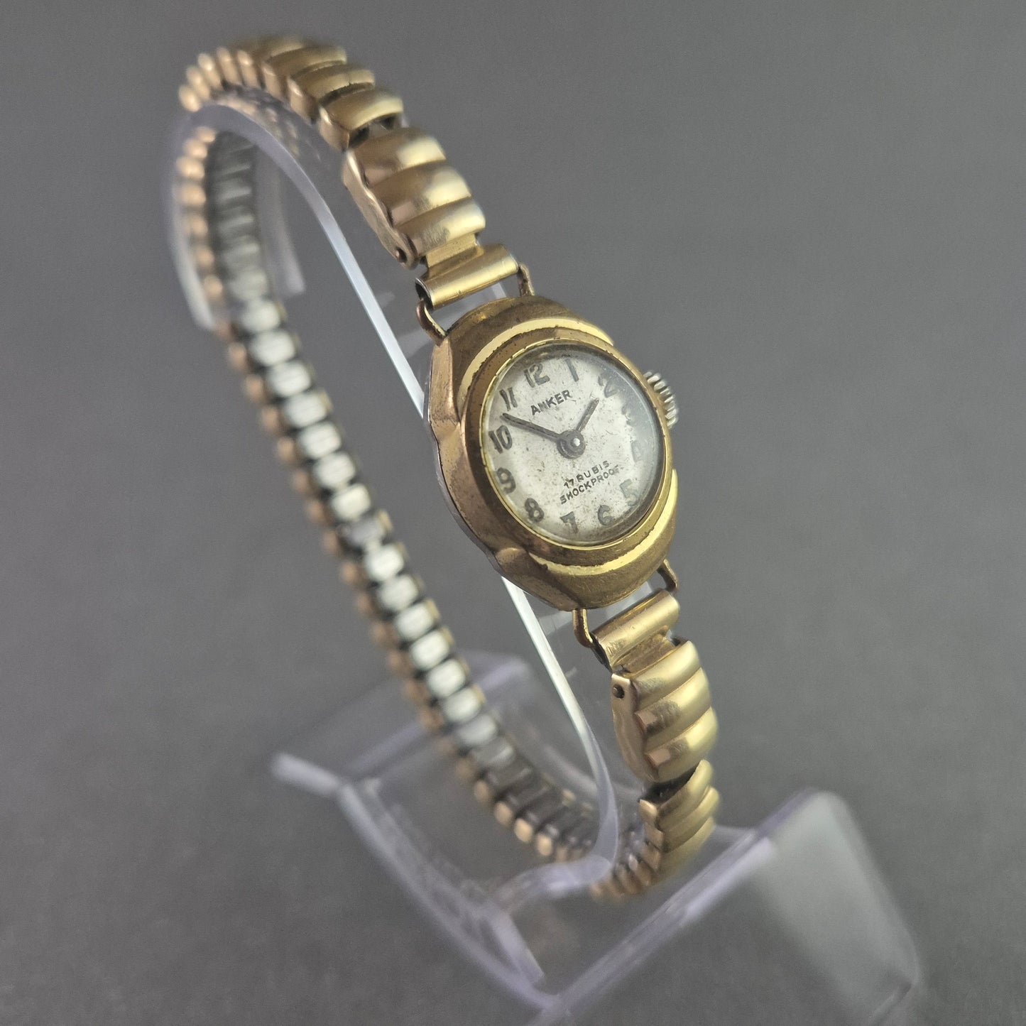 Vintage Anker Armbanduhr – Klassisches Design mit Flexarmband