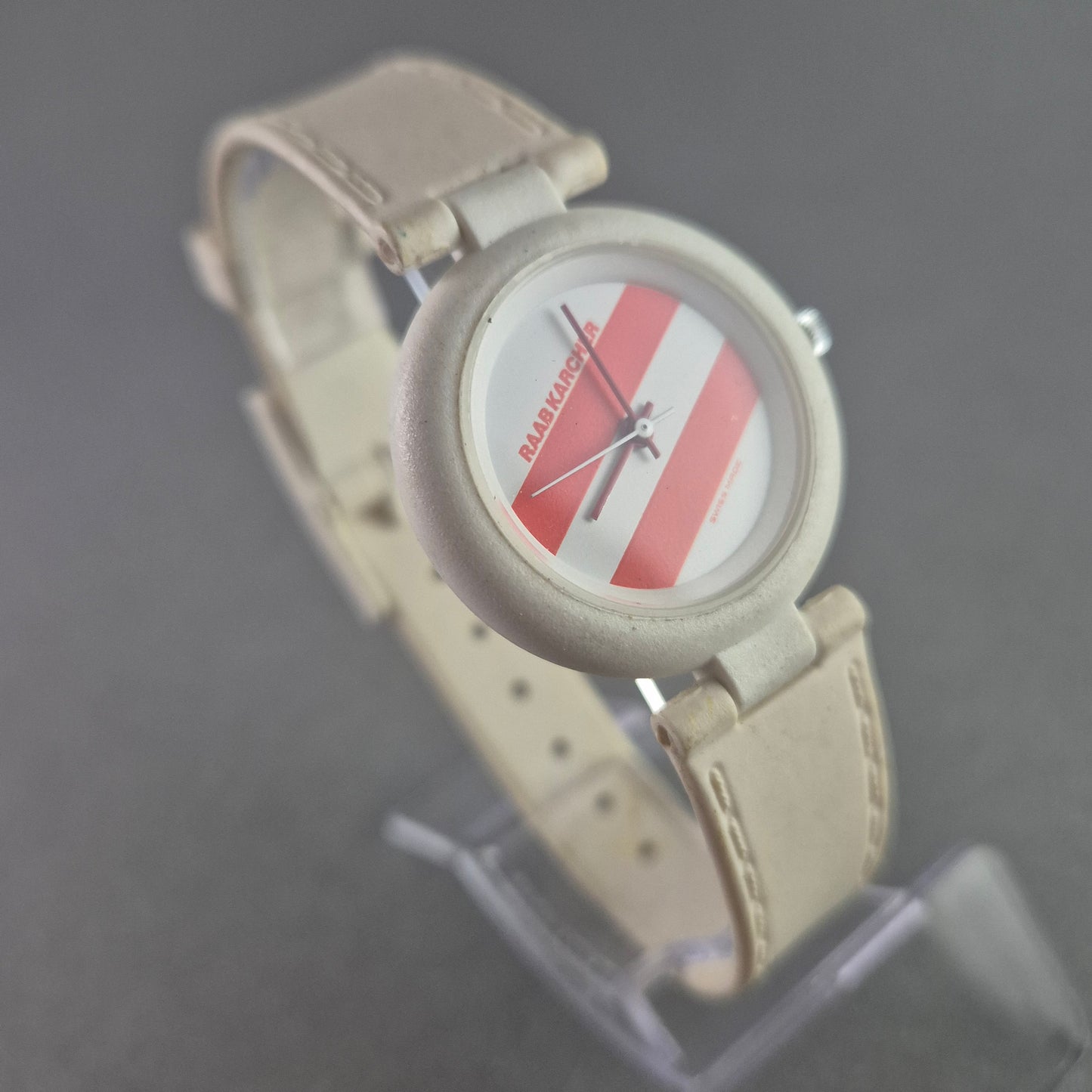 Vintage Raab Karcher Armbanduhr – Stilvolles Retro-Design aus der Schweiz