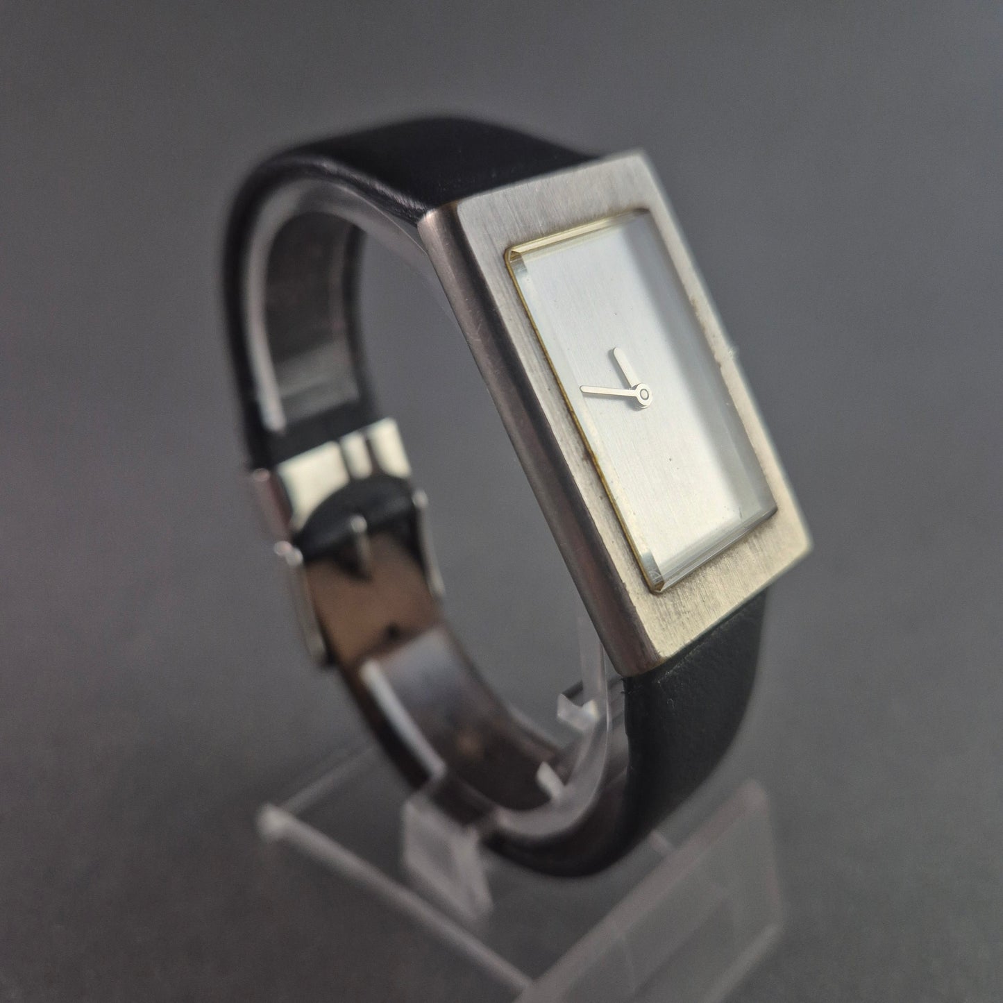 Elegante Senso di Donna Damenarmbanduhr – Zeitloses Minimalismus-Design