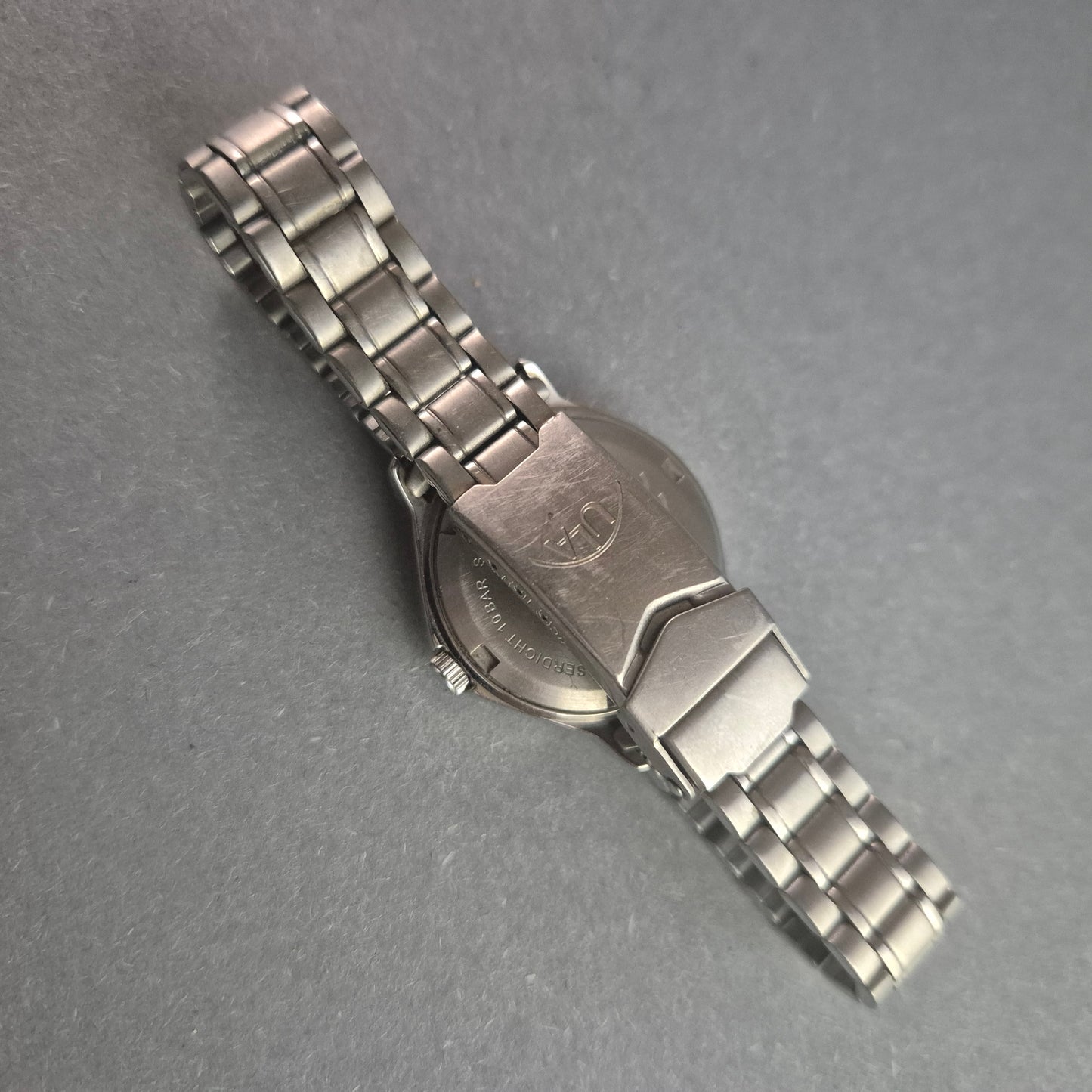 Elegante ULA Titan Herrenarmbanduhr – Robustes Design mit Saphirglas