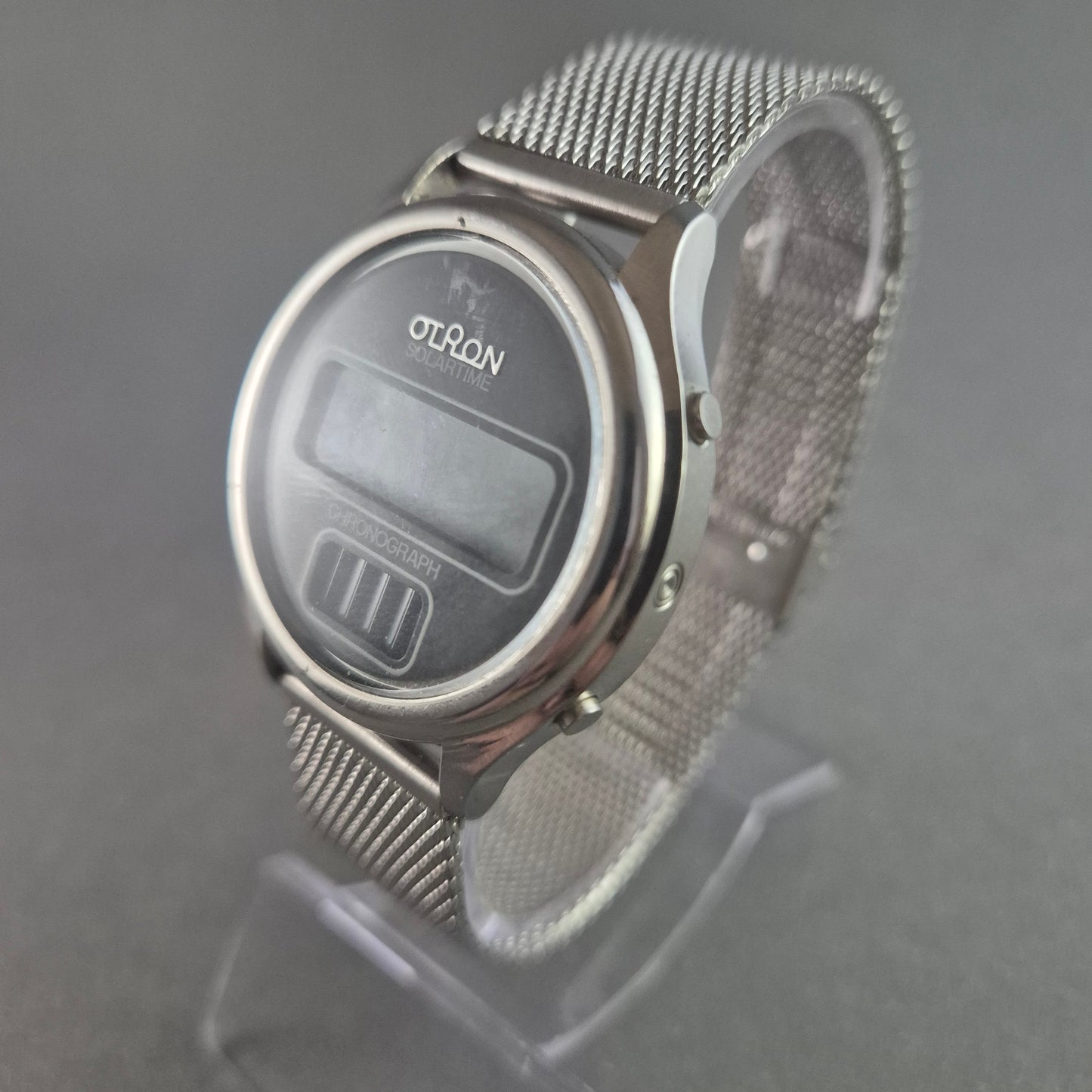 Vintage Otron Solar Armbanduhr – Retro-Chronograph mit Solartechnik