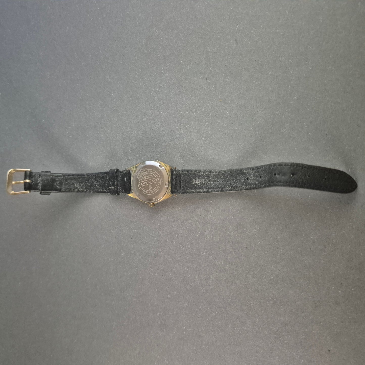 Klassische Ottimo Armbanduhr – Zeitloses Design mit Lederarmband