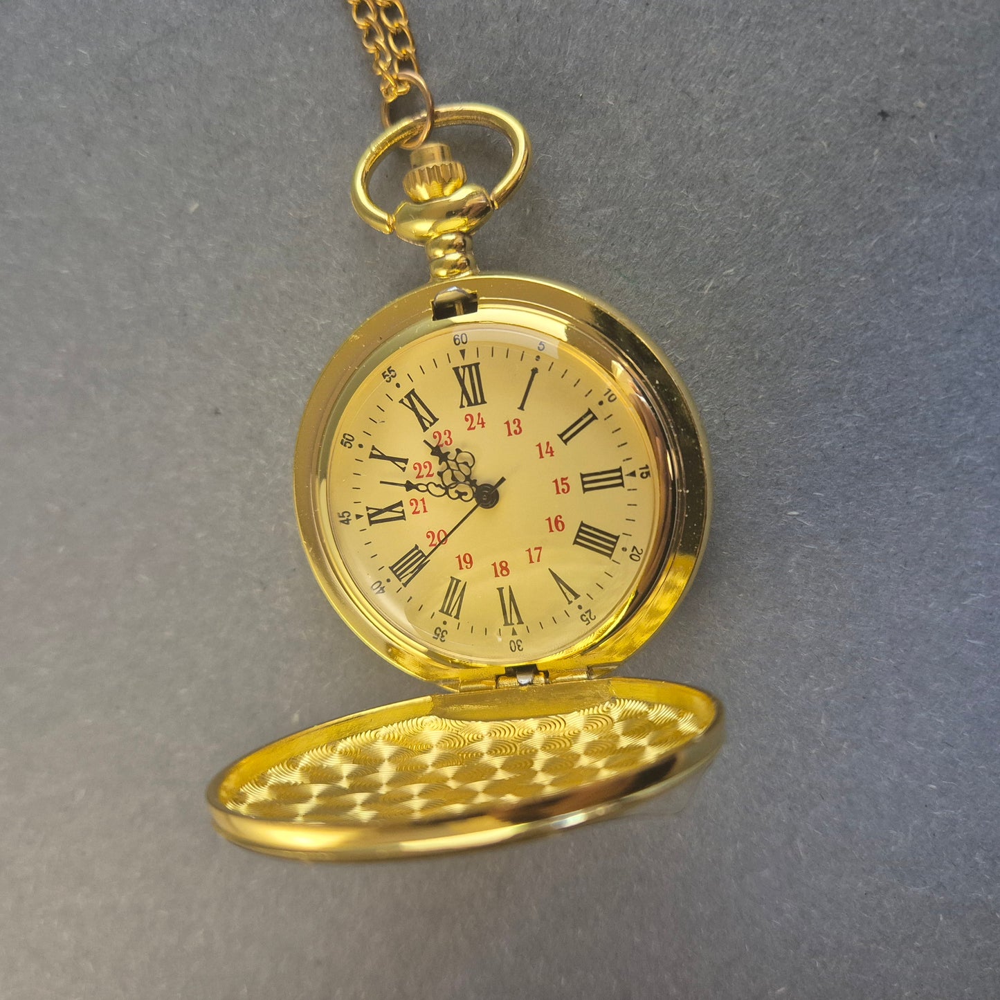 Elegante Taschenuhr mit Gravur – Liebevolle Botschaft „To My Son“