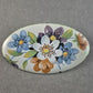 Vintage Emaille-Brosche mit Blumenmotiv – Handbemaltes Unikat