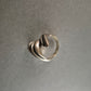 Eleganter Vintage-Silberring – Abstraktes Wellen-Design