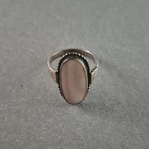 Eleganter Vintage-Silberring mit Rosenquarz – Klassische Handarbeit