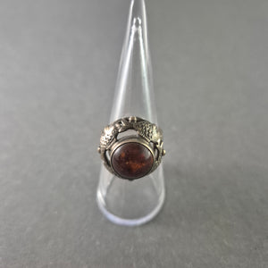Antiker Silberring mit Bernstein – Exquisites Drachenmotiv