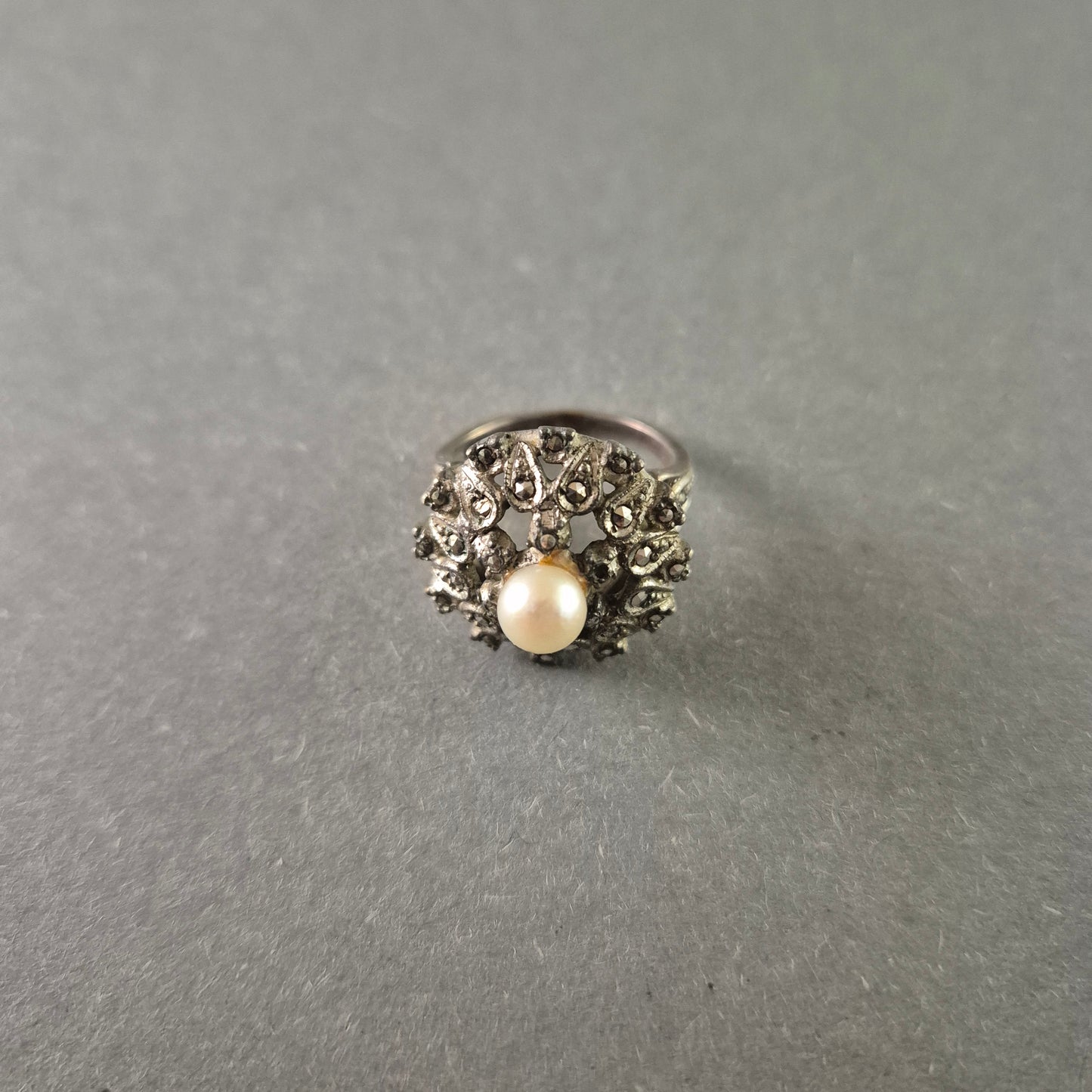 Antiker Silberring mit Perle & Markasiten – Elegantes Jugendstil-Design