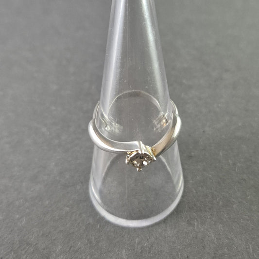 Eleganter 925 Silberring mit funkelndem Zirkonia – Zeitlose Schönheit