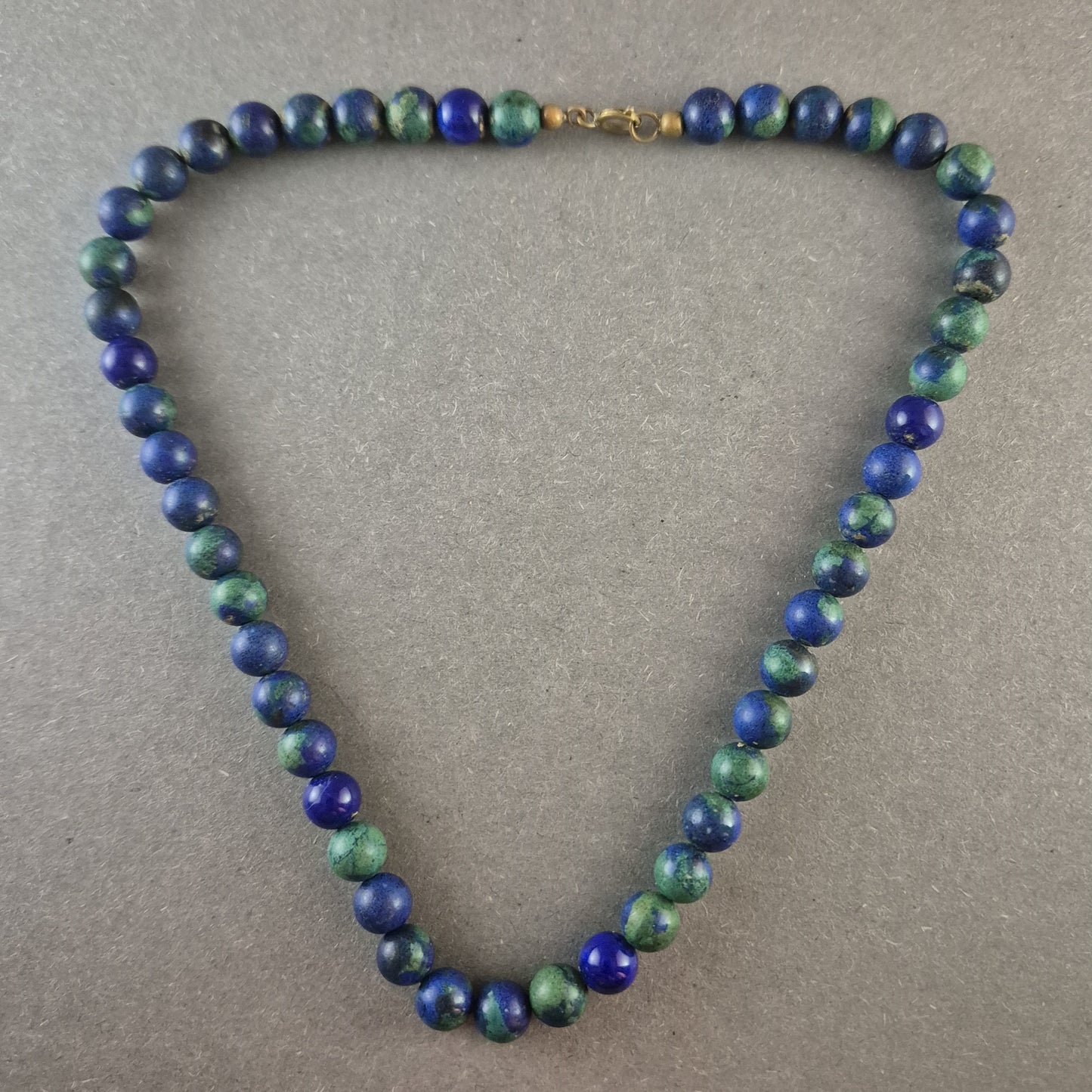 Vintage Azurit-Malachit-Halskette – Elegantes Farbenspiel